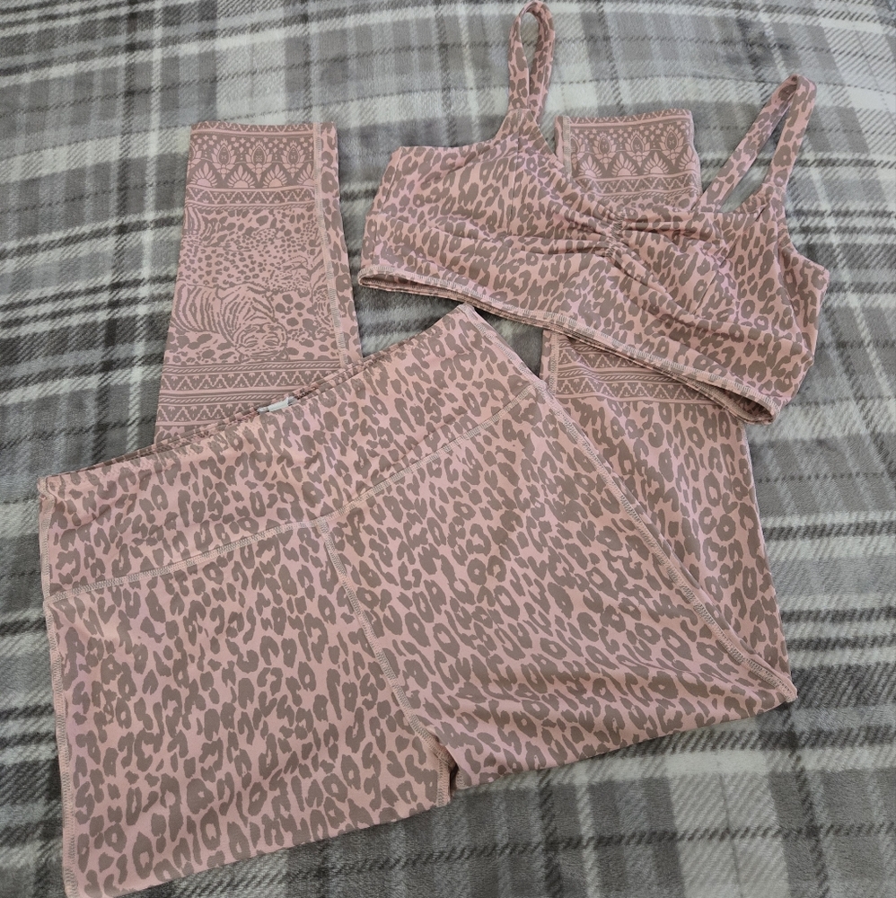 🌸Spell Wild Thing Active Set SZ L - Picture 10 of 12